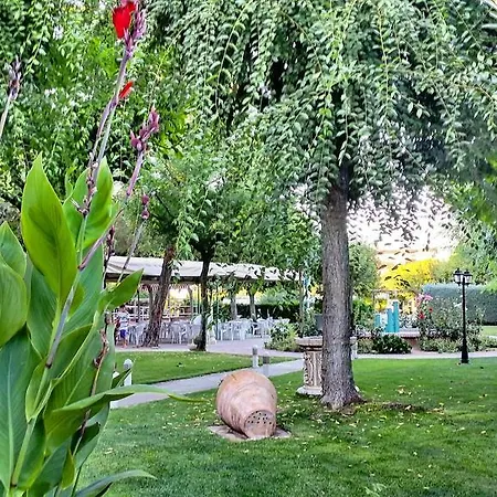 Jardins Del Segria Affittacamere *