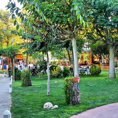 Jardins Del Segria * Lleida